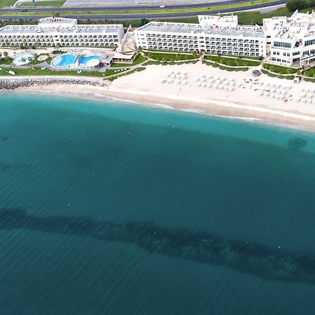 Radisson Blu Resort, Fujairah Luaran gambar Aerial view of the hotel