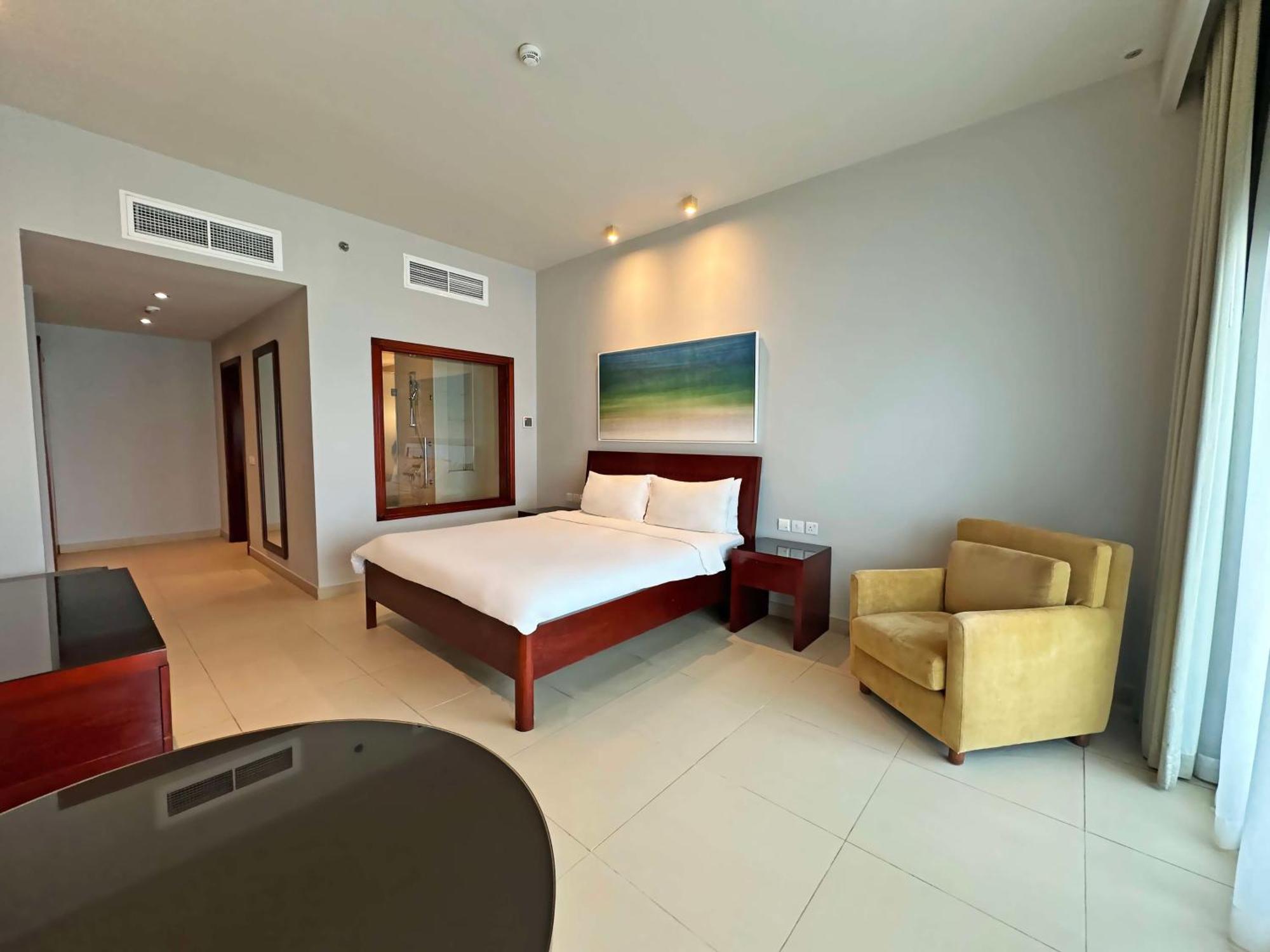 Radisson Blu Resort, Fujairah Luaran gambar A bedroom at the hotel
