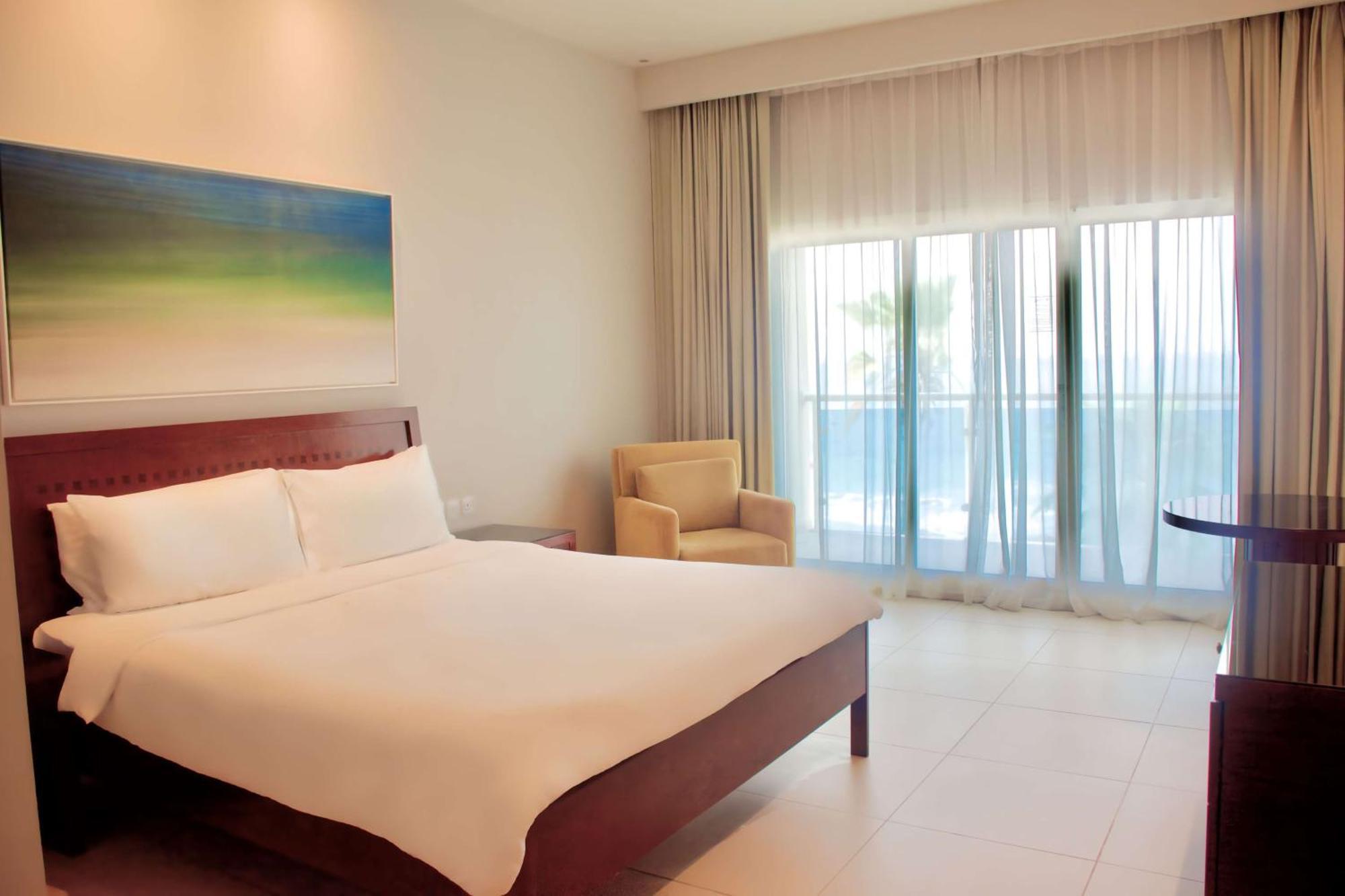 Radisson Blu Resort, Fujairah Luaran gambar A bedroom at the hotel